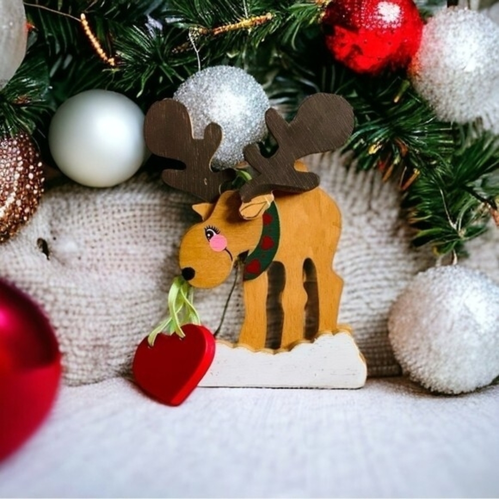Vintage Kurt S Adler Wooden Reindeer Ornament 3.75" Heart Christmas Multicolored